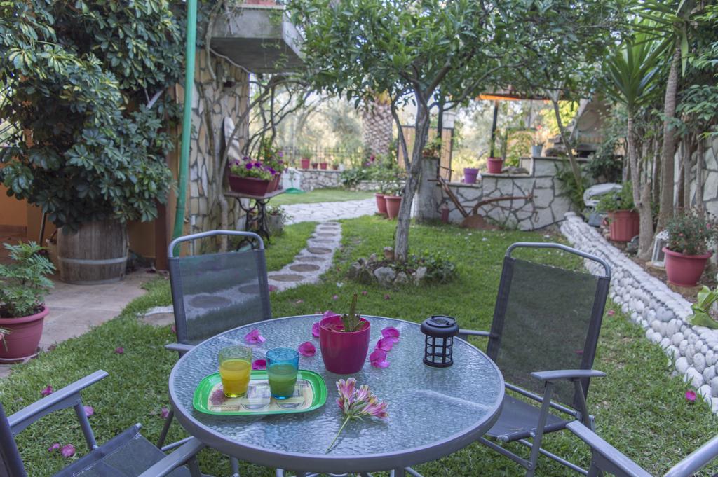 Stavros Apartments Tsoukaládhes 외부 사진